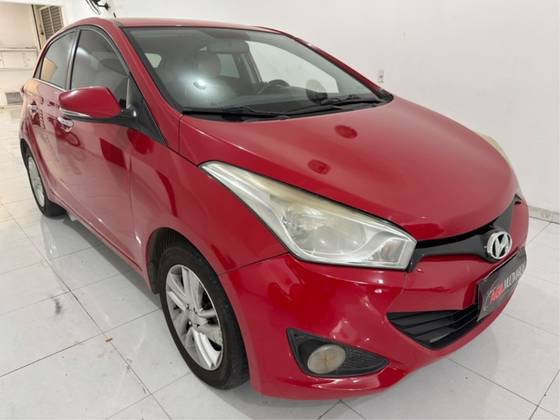 HYUNDAI HB20 1.6 PREMIUM 16V FLEX 4P AUTOMÁTICO HYUNDAI HB20 1.6 PREMIUM 16V FLEX 4P AUTOMÁTICO